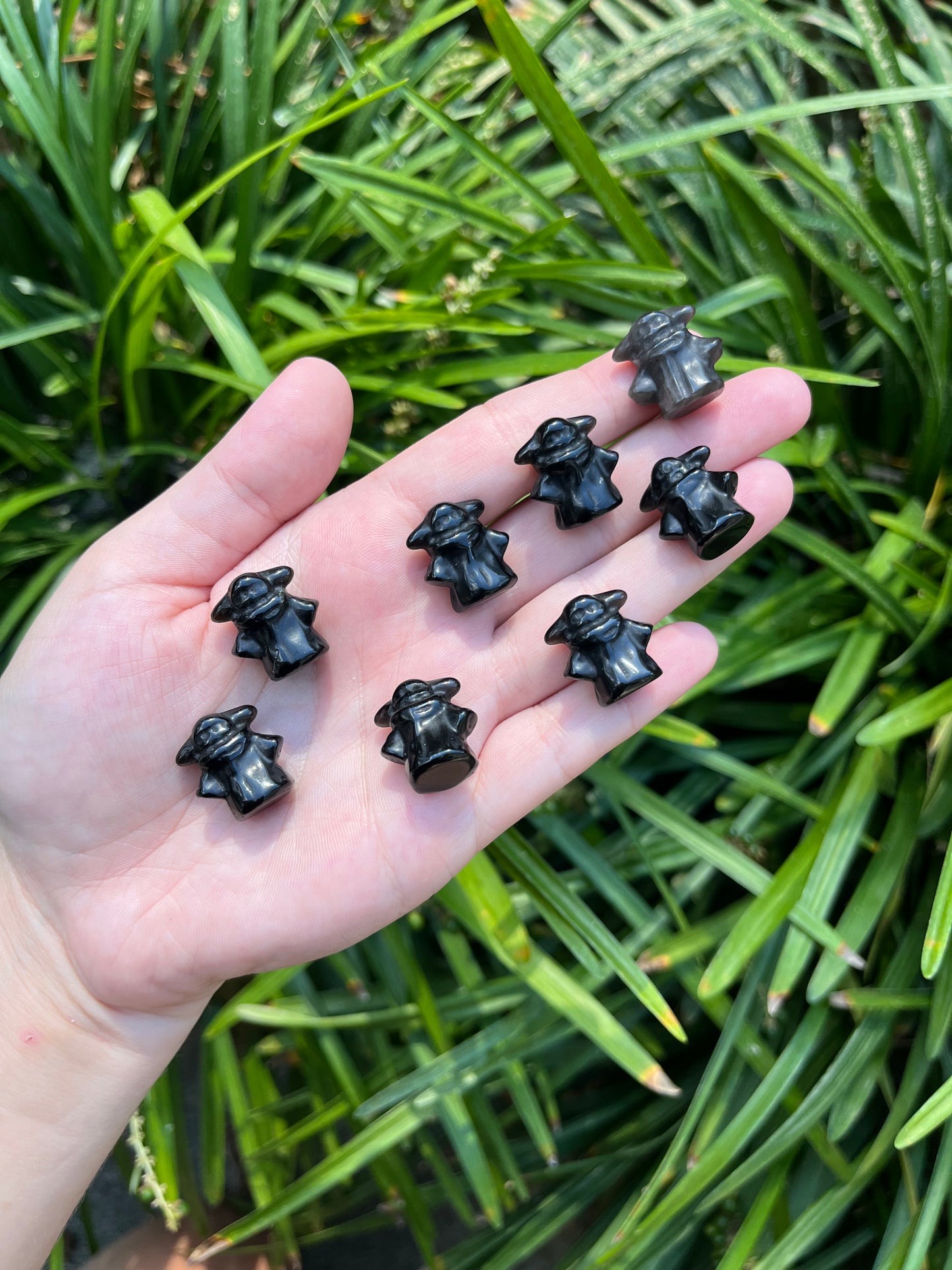 Mini Obsidian Grogu Carvings