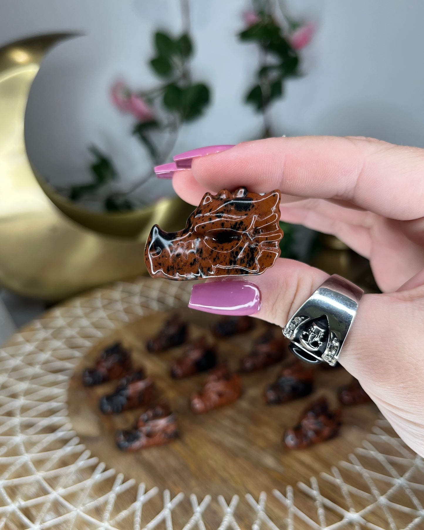 Mahogany Obsidian Dragon Heads