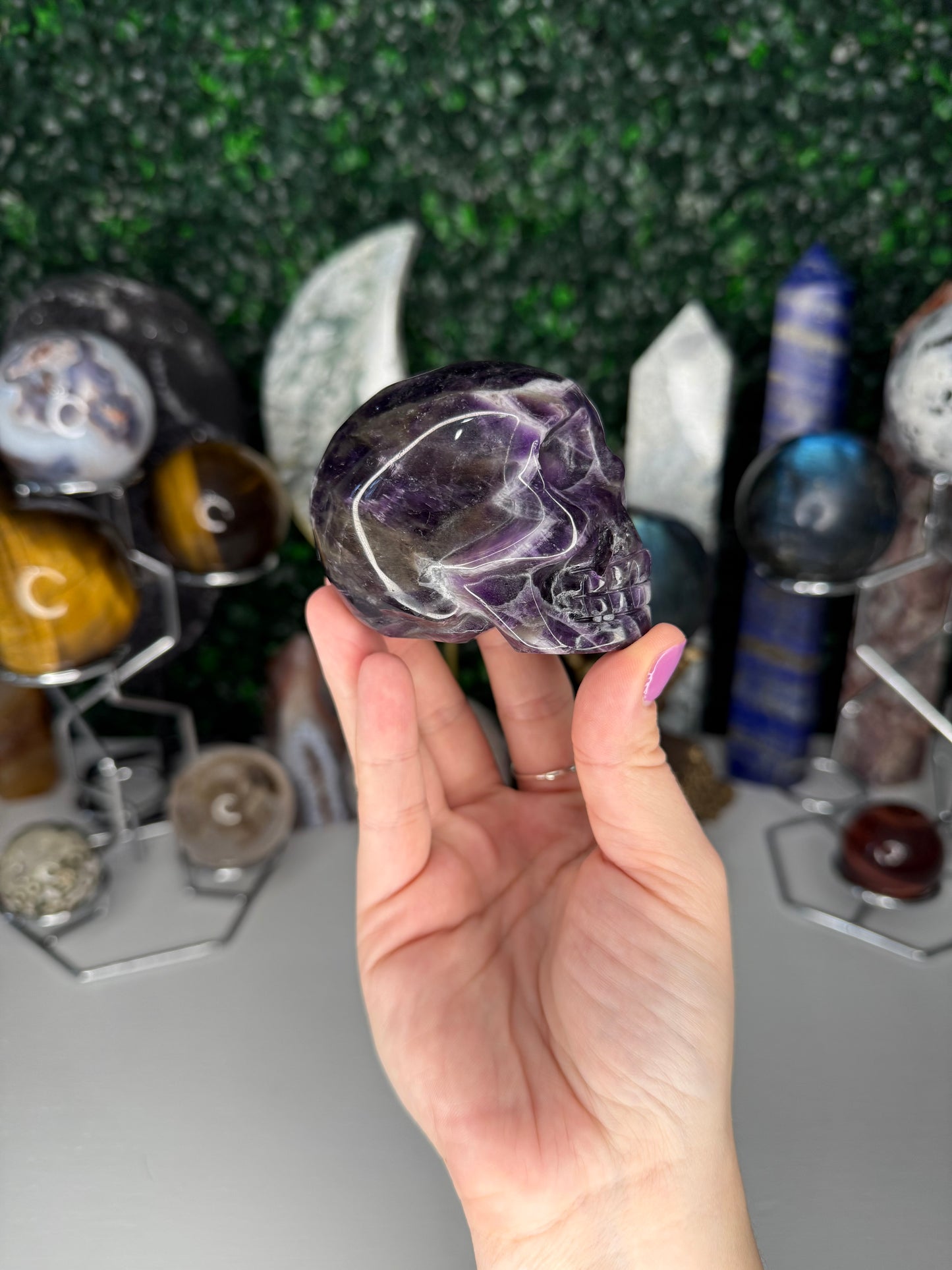 Imperfect Amethyst Skull