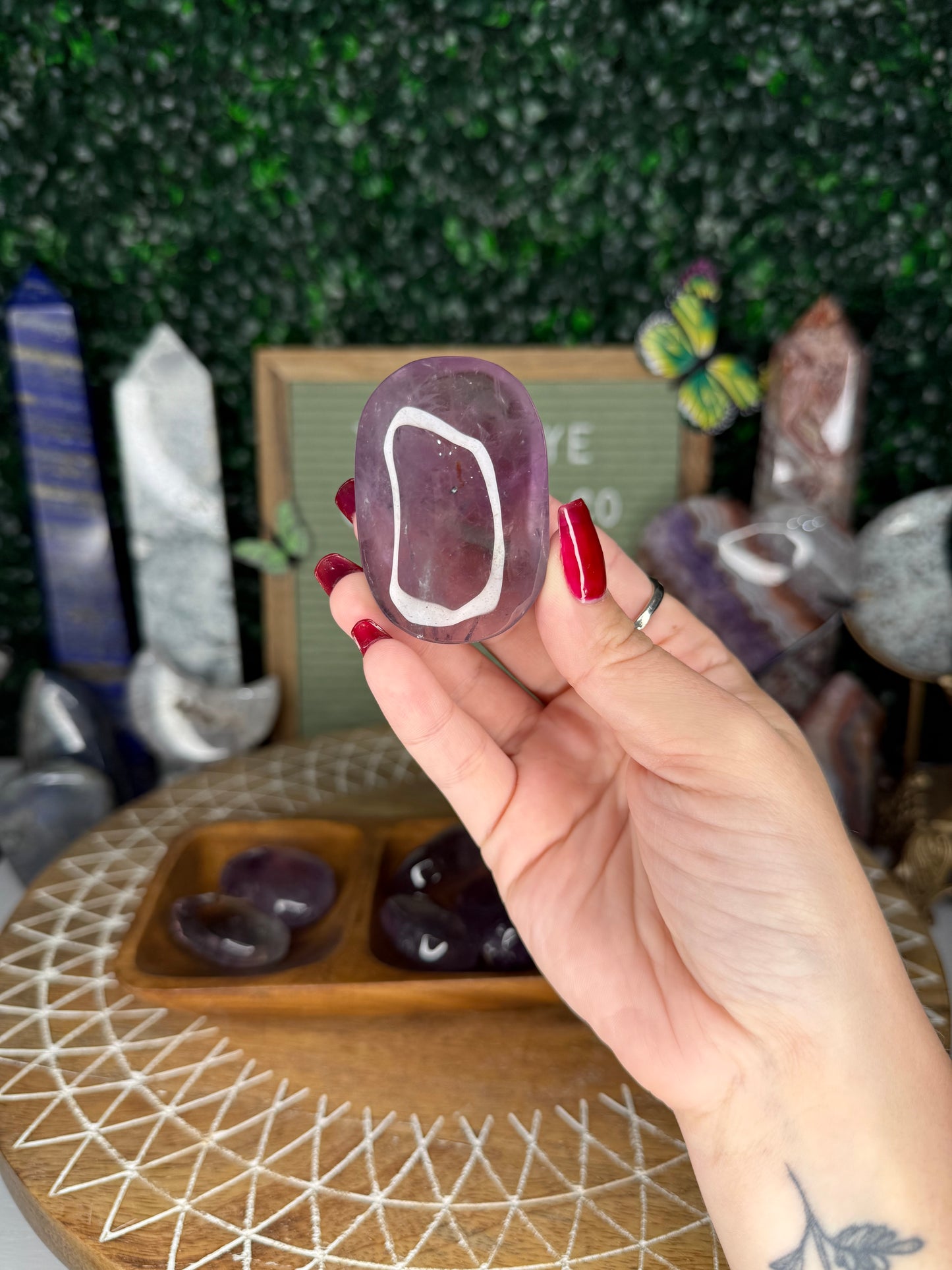 Amethyst Palm Stones