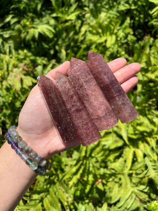 Strawberry Quartz Points