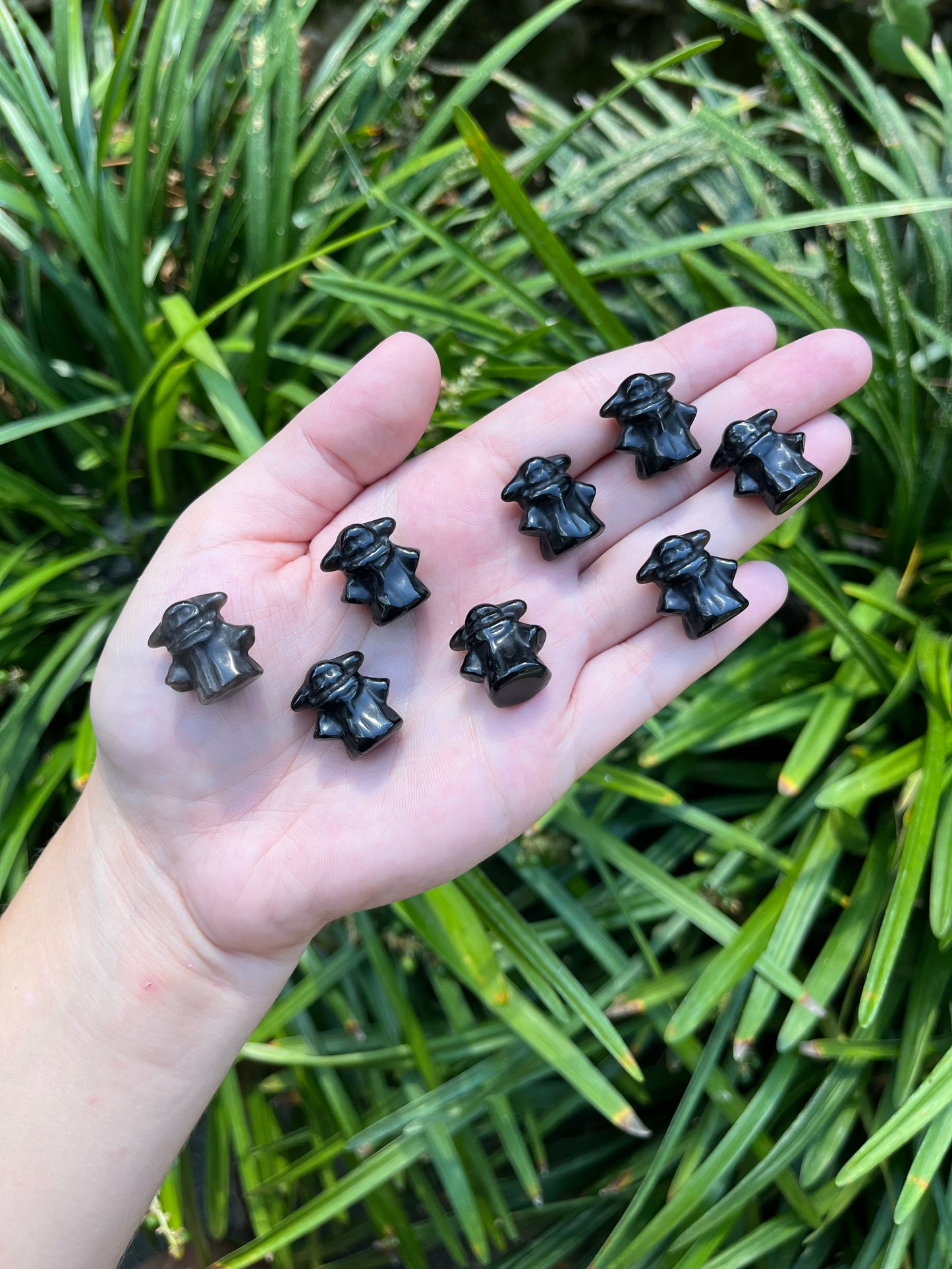 Mini Obsidian Grogu Carvings